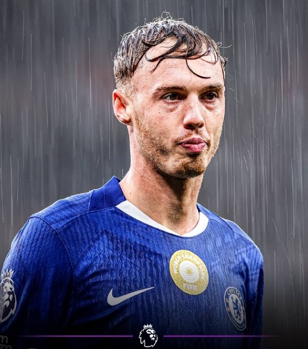 切尔西2球领先被利兹联逼平，主帅换人失水准，裁判判罚左右赛果