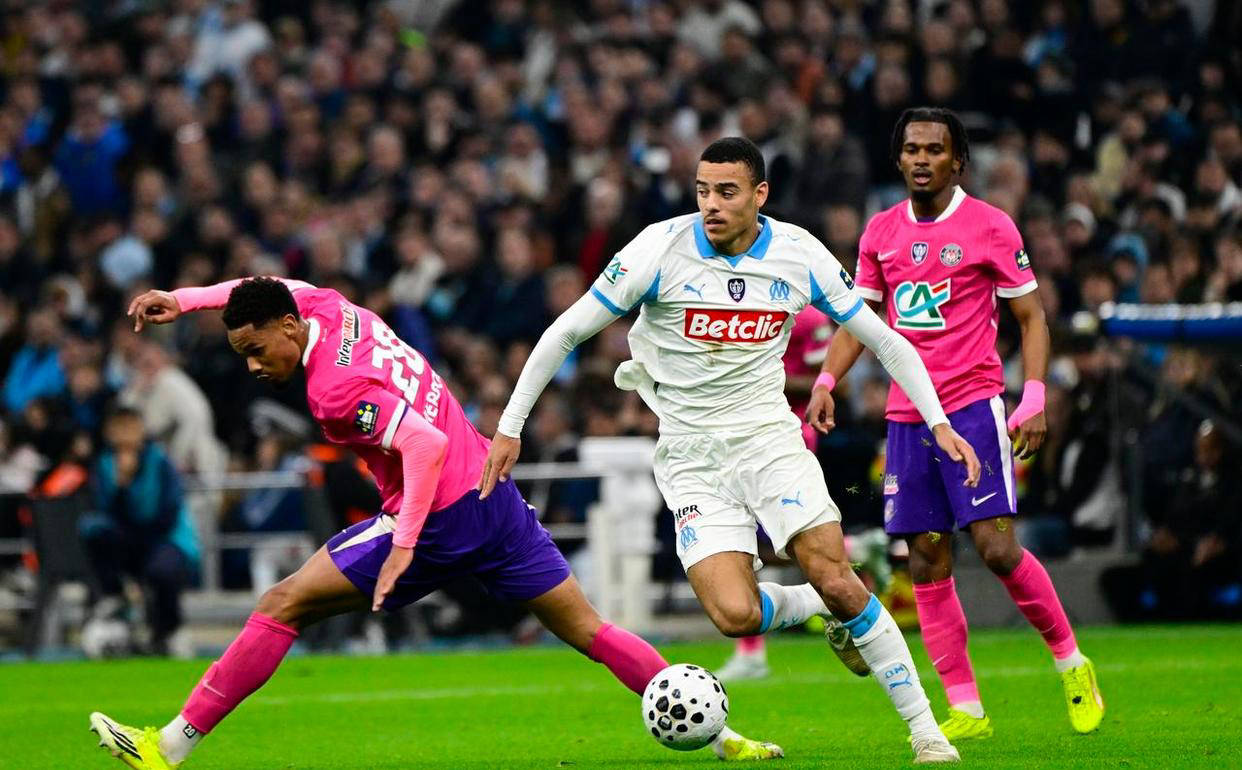 法甲第4遭法甲第11逆转，格林伍德表现亮眼难救主，马赛无缘法国杯四强